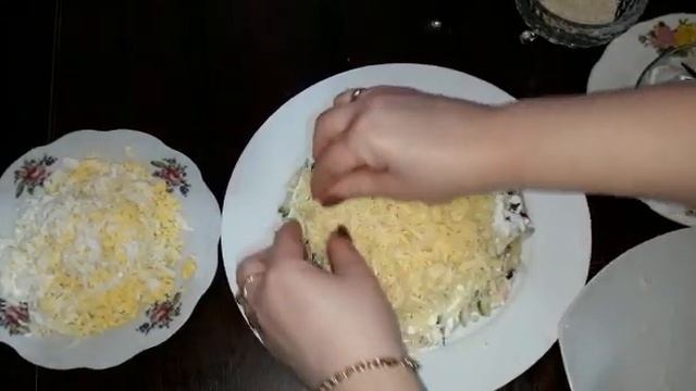 Салат с морковью по корейский. Очень вкусный и сытный салат из простых продуктов. смотреть онлайн