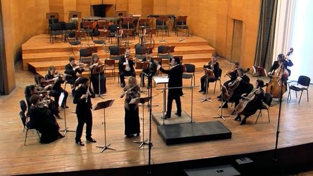 Andante et Rondo, Op.25 F.Doppler for two flutes and string orchestra смотреть онлайн