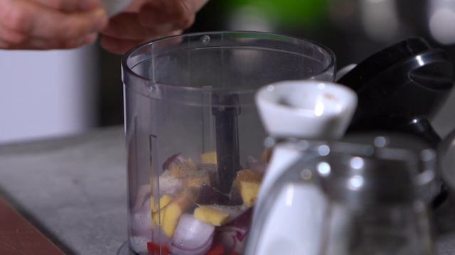 Готуємо Rendang. Дуже Смачне Карі з прянощами. Індонезійська Кухня.
