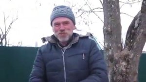 Саня Чемпион съел 10 бананов и рассказал немного о жизни .