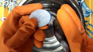 ASMR-видео, шлифовка брелока из эпоксидной смолы