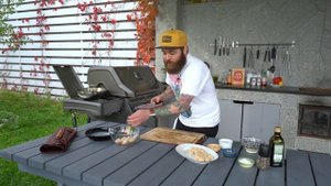 Севиче из морского гребешка с арахисом и кунжутом