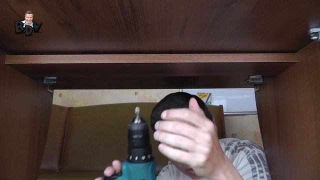 Как укрепить расшатавшийся стол | Ремонт стола | Ремонт кухонного стола | Стол реставрация смотреть онлайн