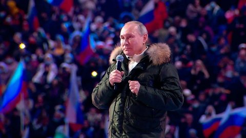 Путин поздравил россиян с годовщиной возвращения Крыма