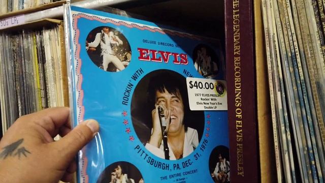 Магазин виниловых пластинок в нашей деревне / Clearwather, FL смотреть онлайн