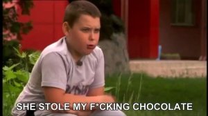 Смешной Мальчик который плачет из-за Шоколадки ??