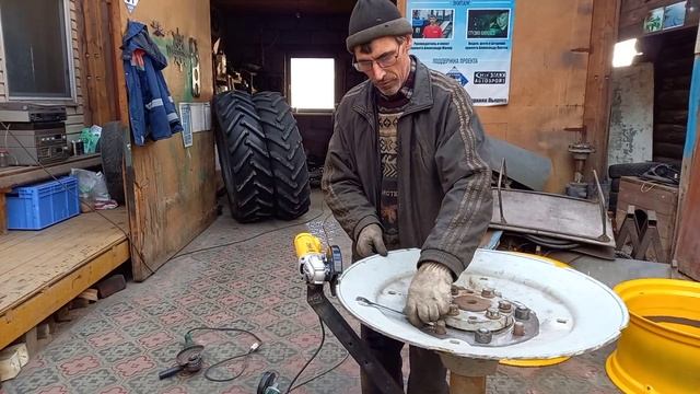 Начал делать новые диски на трактор МТЗ "Пионерчик" смотреть онлайн