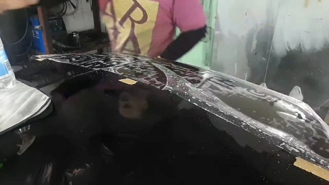 Клеить плёнку на капот бронь детей Линг смотреть онлайн