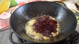 КУРИЦА В БРУСНИЧНОМ СОУСЕ?