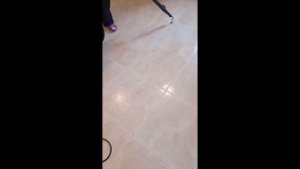 Чистка полов парогенератором.