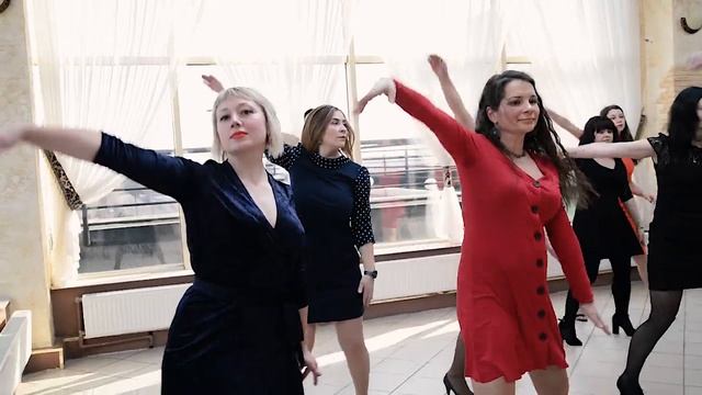 Happy women's day - bachata lady style (music Te Extraño Xtreme) Бачата букет. смотреть онлайн