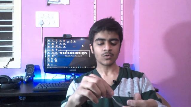 Apple EarPods Review! l Do They Suck? смотреть онлайн