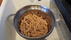 САМЫЙ популярный ИТАЛЬЯНСКИЙ САЛАТ с ПАСТОЙ, МОЦАРЕЛЛОЙ и с ТУНЦОМ. БЕЗУМНО вкусно - ПОПРОБУЙТЕ