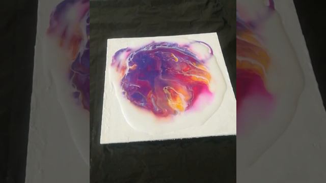 Акриловая заливка  в технике "Грязный стакан". Acrylic Pour