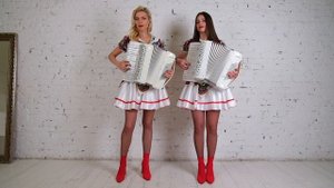 2 ACCORDIONS Дуэт аккордеонисток "ЛюбАня"- СМУГЛЯНКА live