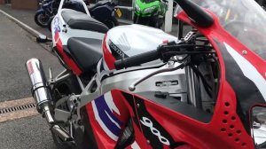 Honda CBR900RR FireBlade