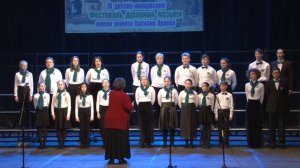 04. Хор "Верность" школы №1353 г.Москвы - Сосны (Калинников); Счастливый жребий (Окуджава)