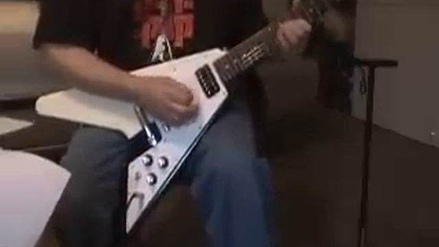 Epiphone Flying V guitar heavy metal riff Accept U.D.O. смотреть онлайн