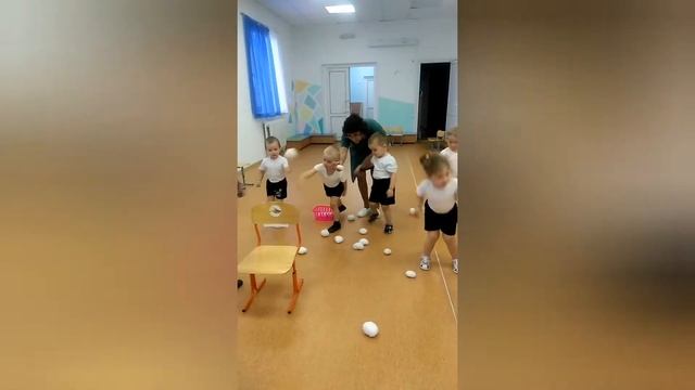 Д/с с.Кубанка. Развлечение в младшей группе "Зимние забавы". Подготовила Зиамбетова Р. Р. смотреть онлайн