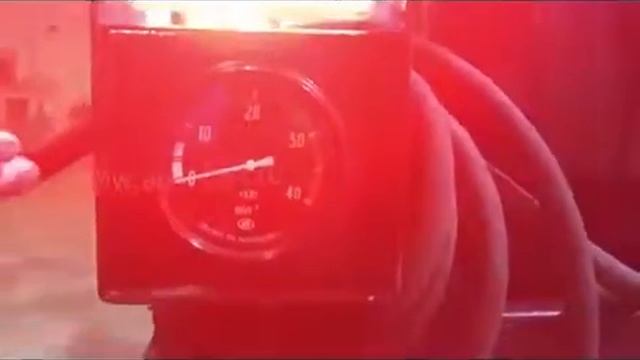 Снегоочиститель шнекороторный с автономным двигателем под фронтальный погрузчик.