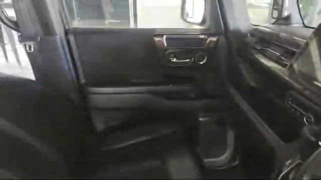 Honda N-box CUSTOM [BLACK MAFIA] смотреть онлайн