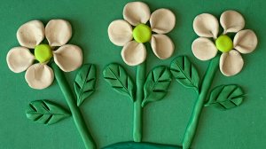 Лепим из пластилина ромашки