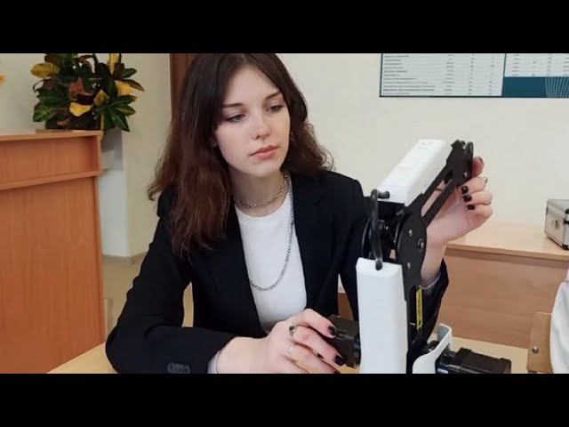 с юбилеем нижневартовск. халевина вера евгеньевна. телекомпания нижневартовского района. твц нижневартовск. тнр телевидение нижневартовского.