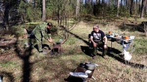 Самый свежий лещ в фольге на углях. Еда на необитаемом острове.