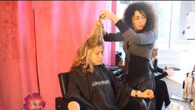 Осенний образ от студии причесок и маникюра "ProSalon" смотреть онлайн