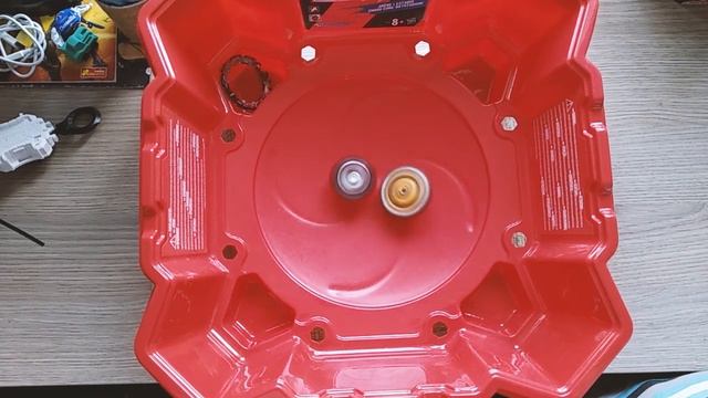 Beyblade Burst! ПЕРВЫЙ ДОМАШНИЙ ТУРНИР BEYBLADE! 3 ТУР!!! ФИНАЛИСТЫ ОПРЕДЕЛЕНЫ! смотреть онлайн