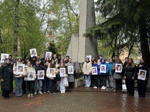 ННГАСУ.  Возложены цветы к памятнику гисийцам - участникам Великой Отечественной войны