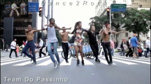 Elvis (A little less conversation) King of Rock with Shuffle K-Pop K-Tigers Dance)