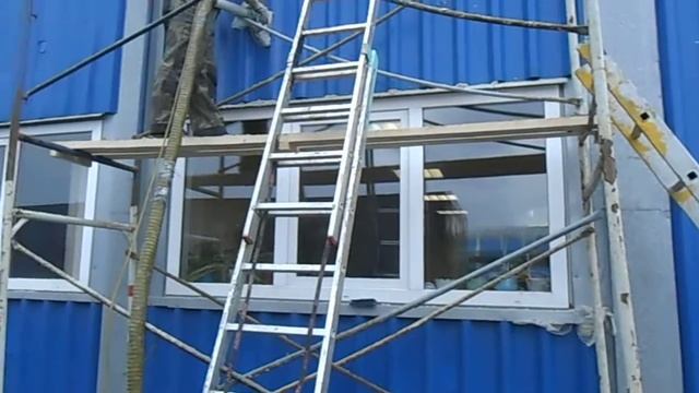 Задувка эковаты - востановление  теплоизоляции смотреть онлайн