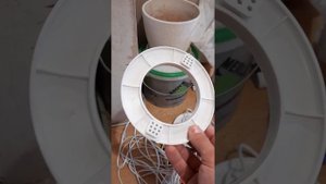 Установка натяжного потолка в ванной комнате, где вместо плитки керамогранит. часть 1