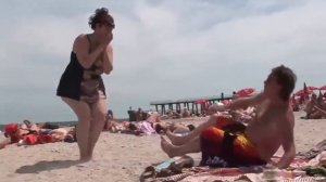 Прикол на пляже.
