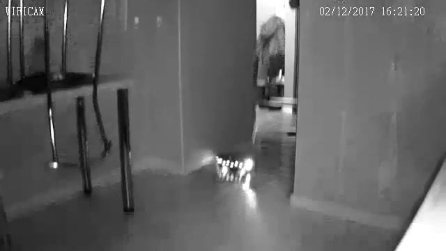 Как видит препятствия робот-пылесос iLife A4 смотреть онлайн