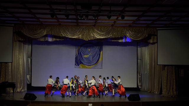 "Гопак". Івано-Франківськ,  березень 2023 року. Народний ансамбль народного танцю "Колорит"