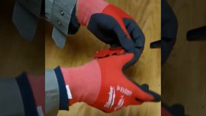 Нож Milwaukee 4932471357 трапецивидный с магазином для сменных лезвий