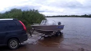 Спуск лодки