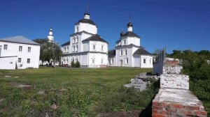 Город Рыльск. В чуть более 100 км от Курска. Монастырь Николая чудотворца.