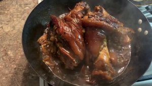 Рулька в китайском стиле