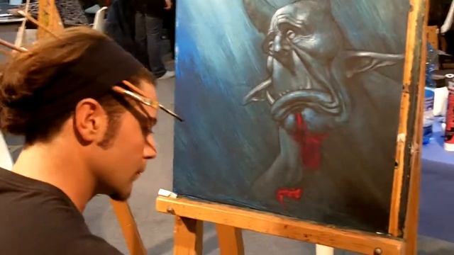 Kodak Smile Reporter e Lucca C&G09 - Lucio Parrillo performing filmed with Kodak zi8 смотреть онлайн