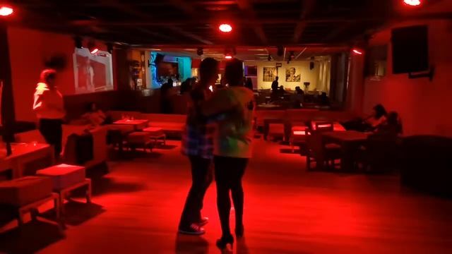 Kizomba dance. Abimbola Okoilu with Tah'z Tahiry Andriamahery смотреть онлайн