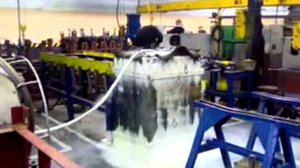 Жидкий азот для сборка шкворневого узла МАЗ, часть 4
