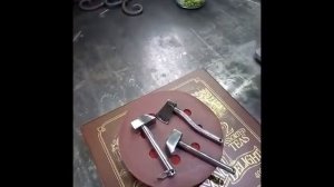 Брелок из металла