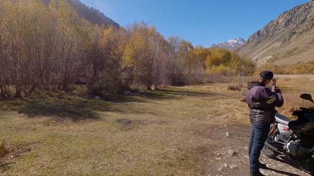 В путешествие вдвоём на Bajaj Boxer Х150 смотреть онлайн