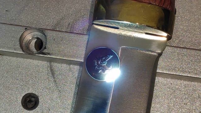 3D laser engraving. 3D лазерная гравировка на ноже. Полная версия и обучение читаем в описании.