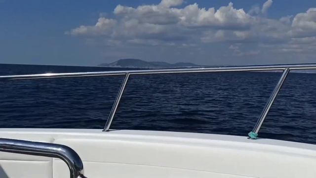 морская прогулка на комфортабельном катере Елена