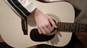 Уроки Фингерстайла от Люды. Как играть приём БОЧКУ на гитаре #урокигитары #fingerstyle #guitarlesso