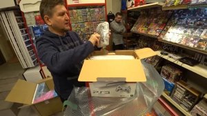Консоли из Японии, распаковка посылок №3 в магазине денди